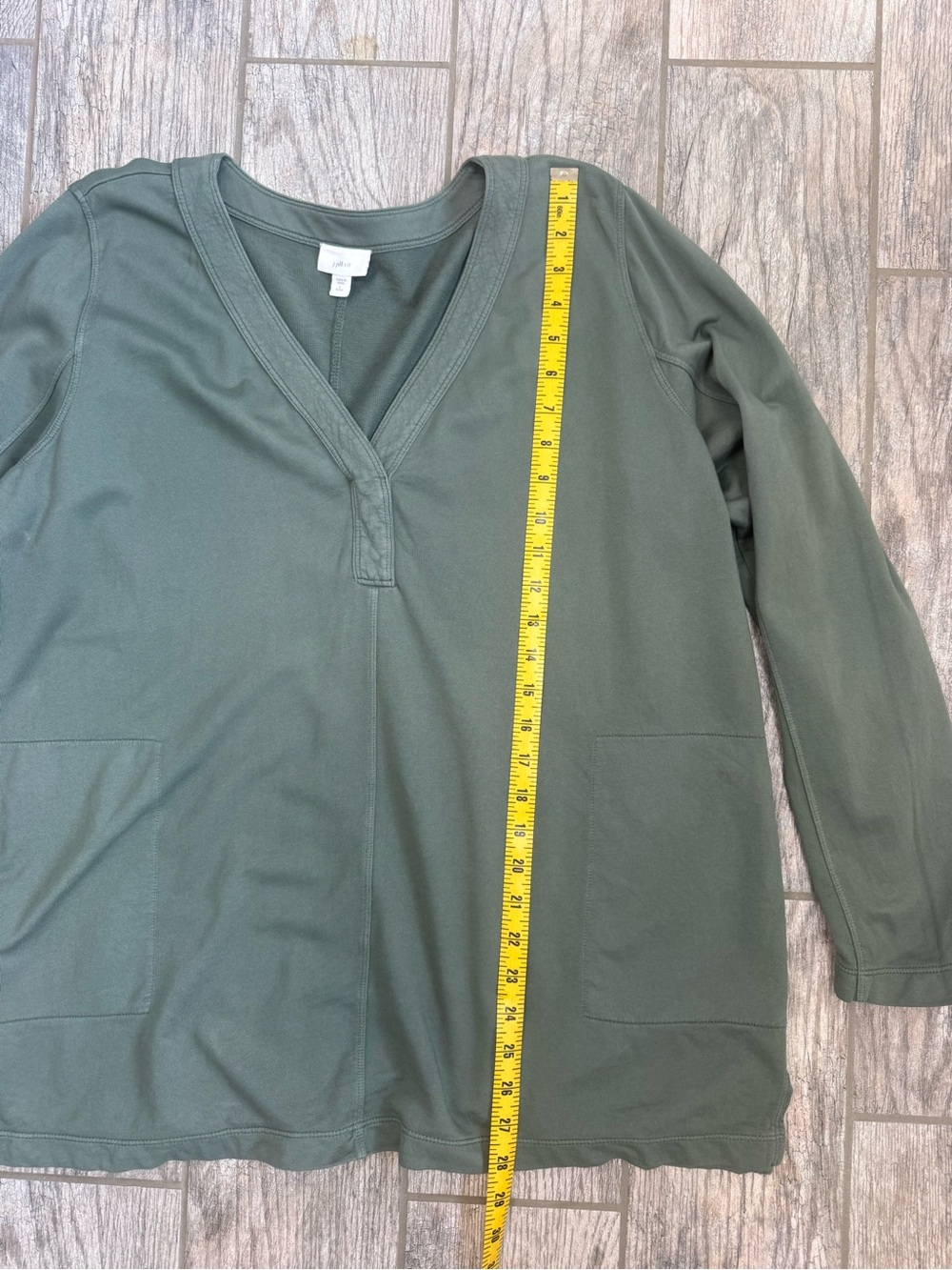 J. Jill fit Olive V-Neck Long Sleeve Tunic with Pockets SzL - Picture 9 of 11